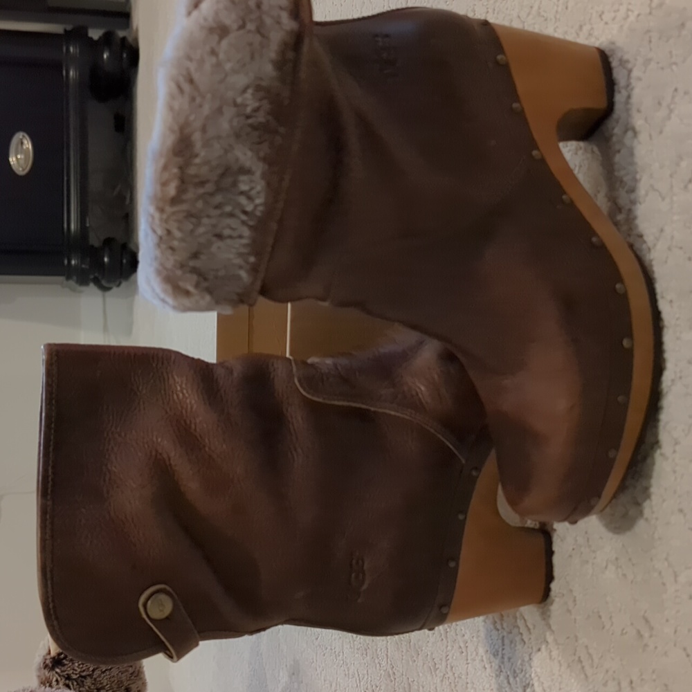 Ugg leather boots Size 7